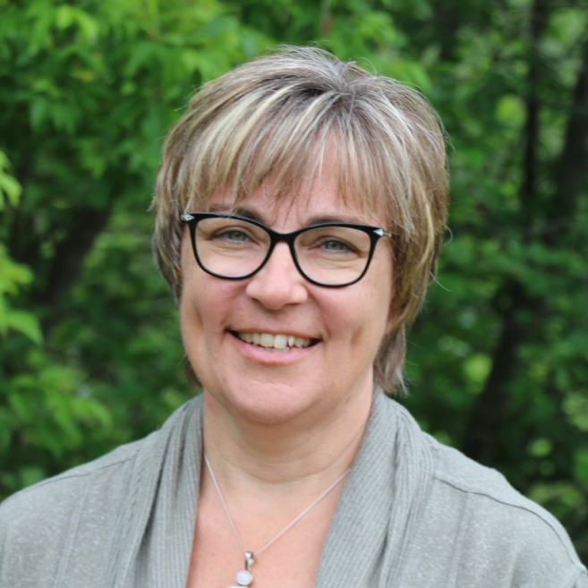 Photo of Shelley Yearley