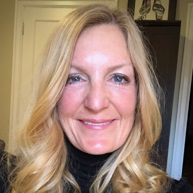 Photo of Carole Fullerton